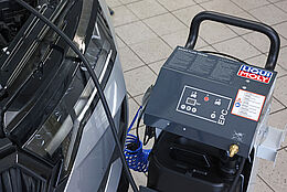 Brake fluid service with our Brake Fluid Tronic