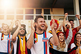 Werkstattpakete-Aktion zur Fußball-WM 2026