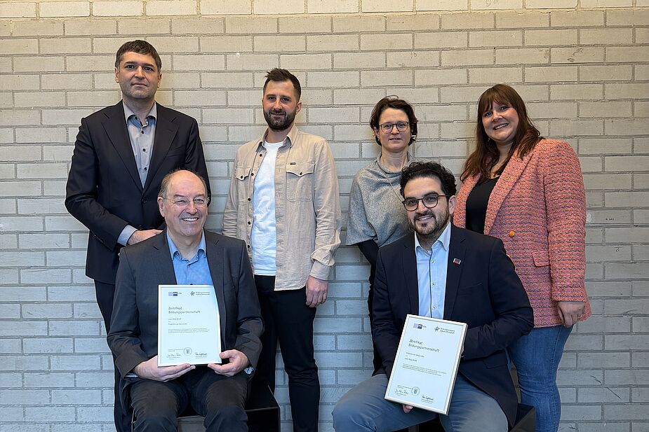 Abschluss Bildungspartnerschaft mit Vertreterinnen und Vertretern der Ulmer Friedrich-List-Schule