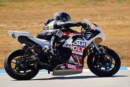 Revoluciona el Mantenimiento de Motocicletas en México: LIQUI MOLY Iniciando una Colaboración con ITALIKA, HERO y Benelli