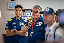 Meet and greet with our racing team