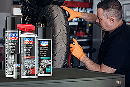 Clean and care for your motorcycle chain correctly