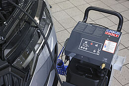 LIQUI MOLYのBrake Fluid Tronicで効率的にエア抜きし、パフォーマンスを向上