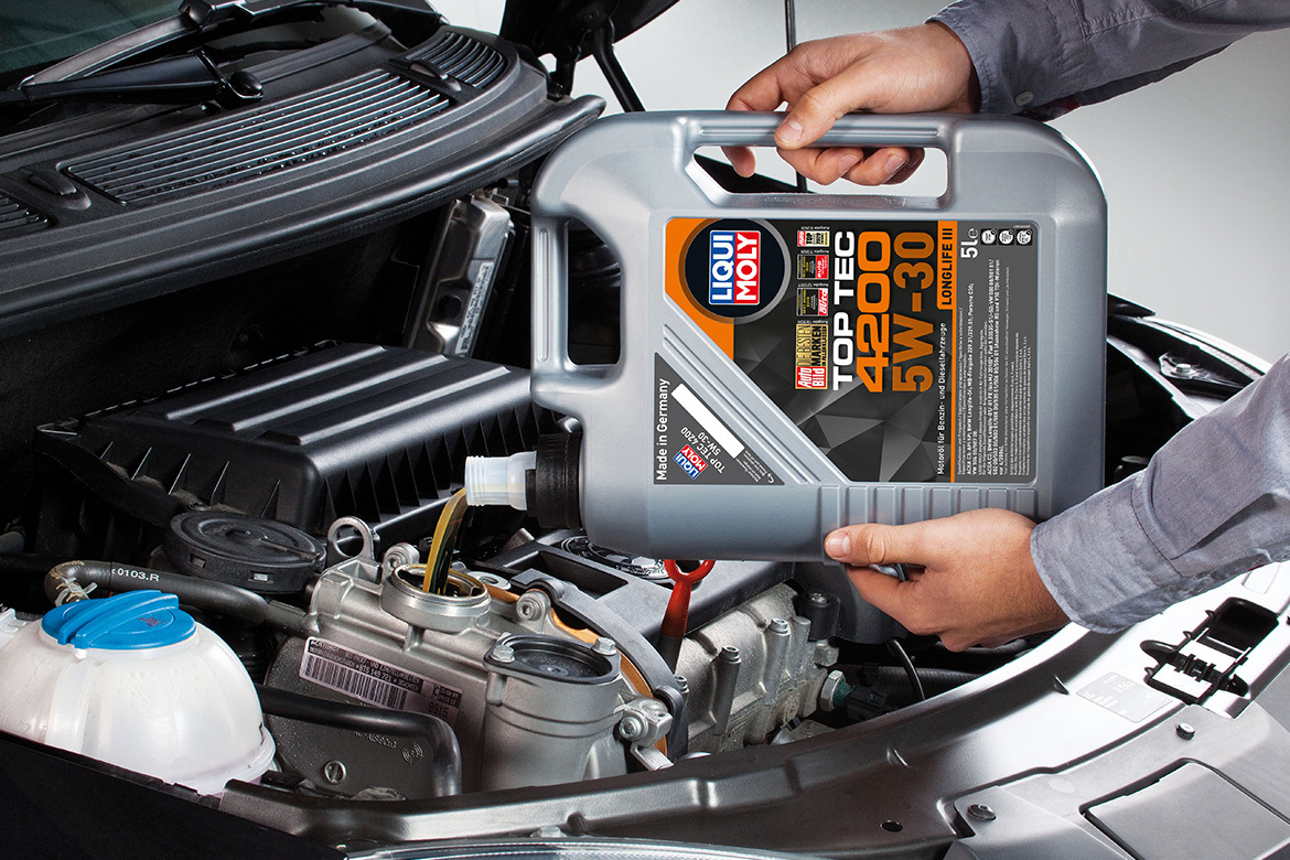 Tasks of the motor oil: LIQUI MOLY